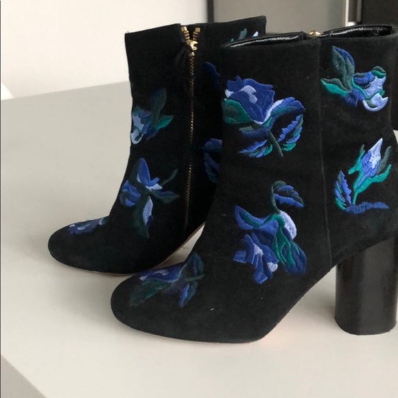 Vero Cuoio suede embroidered booties - Picture 2 of 5